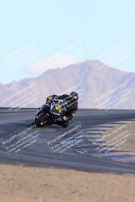 media/Nov-16-2024-CVMA (Sat) [[0e4bb1f32f]]/Race 11-Amateur Supersport Open/